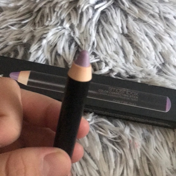 Smashbox color correcting stick - don’t be dull - Picture 5 of 6